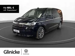 Deep black perleffekt Gebraucht 2023 VW T7 Style Van | 51.480 € (Fairer Preis)