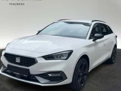 Weiß Neu 2025 Seat Leon ST FR Kombi | 37.990 €