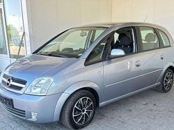 Silber Gebraucht 2005 Opel Meriva Edition Van / Kleinbus | 3.400 € (Fairer Preis)