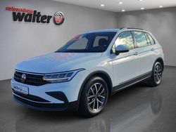 Weiß Gebraucht 2024 VW Tiguan Business SUV | 27.990 € (Superpreis)