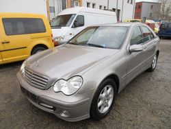 Grau Gebraucht 2005 Mercedes C180 Elegance Limousine | 2.400 € (Guter Preis)