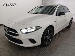 Weiß Gebraucht 2020 Mercedes A250 Progressive Limousine | 21.950 € (Guter Preis)