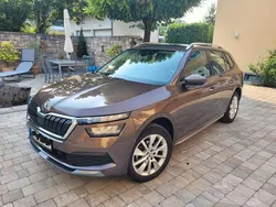 Braun Gebraucht 2020 Skoda Kamiq Style SUV | 18.950 € (Fairer Preis)