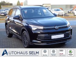 Schwarz Gebraucht 2024 VW Tiguan R SUV | 36.290 € (Superpreis)