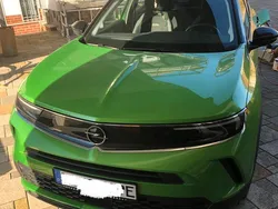 Grün Gebraucht 2021 Opel Mokka-e SUV | 15.800 € (Superpreis)