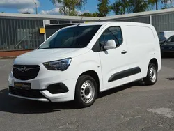 Weiß Gebraucht 2021 Opel Combo Van / Kleinbus | 11.590 € (Fairer Preis)