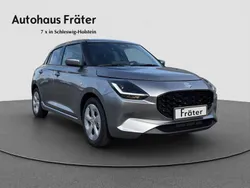 Silber Neu 2025 Suzuki Swift Comfort Limousine | 17.980 €