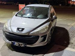 Grau Gebraucht 2010 Peugeot 308 Premium Kleinwagen | 700 € (Superpreis)
