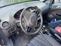 Schwarz Gebraucht 2010 Opel Corsa Kleinwagen | 2.980 € (Etwas zu teuer)