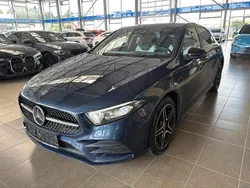 Blau Gebraucht 2020 Mercedes A250 AMG line Limousine | 24.440 € (Fairer Preis)