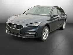 Grau Gebraucht 2024 Seat Leon Style Limousine | 26.990 € (Etwas zu teuer)