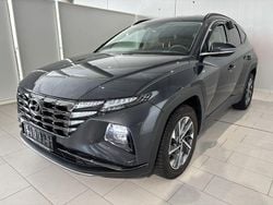 Grau Gebraucht 2020 Hyundai Tucson Trend SUV | 24.490 € (Fairer Preis)