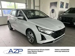 Lumen grey Gebraucht 2024 Hyundai i20 Comfort Limousine | 23.680 € (Etwas zu teuer)