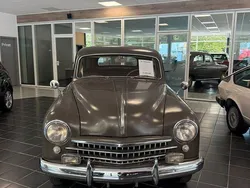 Grau Gebraucht 1951 Fiat 1400 Limousine | 15.500 €