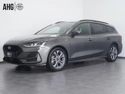 Grau Gebraucht 2024 Ford Focus ST-Line X Limousine | 24.450 € (Guter Preis)