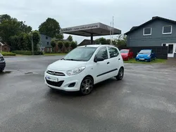 Weiß Gebraucht 2013 Hyundai i10 Edition Kleinwagen | 3.999 € (Fairer Preis)