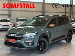 Grün Neu 2025 Dacia Jogger Extreme Van / Kleinbus | 22.879 € (Fairer Preis)