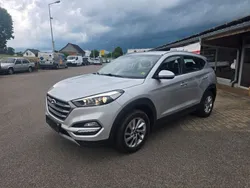 Silber Gebraucht 2017 Hyundai Tucson Trend SUV | 13.600 € (Superpreis)
