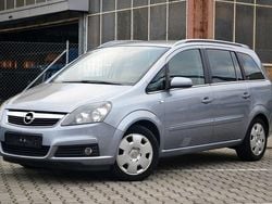 Grau Gebraucht 2006 Opel Zafira Cosmo Van / Kleinbus | 2.680 € (Guter Preis)
