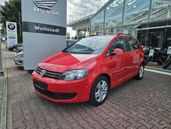 Tornadorot Gebraucht 2010 VW Golf Plus Cross Team Van / Kleinbus | 9.690 € (Etwas zu teuer)
