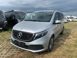 Silber Gebraucht 2023 Mercedes EQV300 Van / Kleinbus | 54.990 €