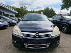 Schwarz Gebraucht 2007 Opel Astra Edition Kombi | 1.700 € (Guter Preis)