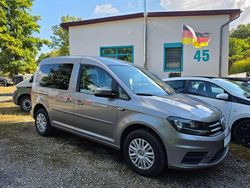 Grau Gebraucht 2018 VW Caddy Trendline Van / Kleinbus | 18.500 € (Teuer)