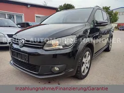 Schwarz Gebraucht 2011 VW Touran Cross Van / Kleinbus | 11.499 € (Teuer)