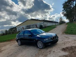 Schwarz Gebraucht 2002 BMW 318 Compact Kleinwagen | 2.999 €