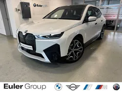 Weiss Gebraucht 2023 BMW iX SUV | 66.799 € (Guter Preis)