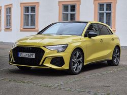 Gelb Gebraucht 2024 Audi A3 Sportback S-Line Kleinwagen | 31.300 € (Superpreis)