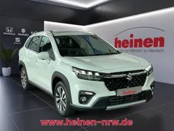 Weiß Gebraucht 2025 Suzuki SX4 S-Cross Comfort+ SUV | 27.580 € (Etwas zu teuer)
