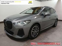 Skyscraper grau Gebraucht 2023 BMW 218 Active Tourer M Sport Van / Kleinbus | 29.600 € (Fairer Preis)