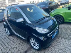 Schwarz Gebraucht 2014 Smart ForTwo Coupé Coupé | 7.450 € (Fairer Preis)