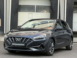 Grau Gebraucht 2021 Hyundai i30 Edition 30+ Limousine | 14.970 € (Guter Preis)