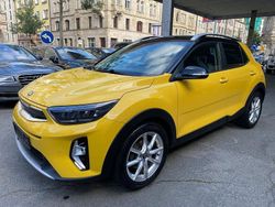 Gelb Gebraucht 2021 Kia Stonic Spirit SUV | 12.990 € (Superpreis)