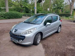 Silber Gebraucht 2008 Peugeot 207 Sport Kombi | 2.250 € (Fairer Preis)