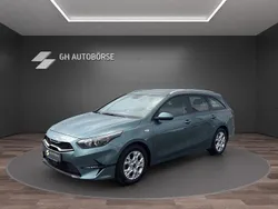 Grau Gebraucht 2022 Kia Ceed Sportswagon Edition 7 Kombi | 17.390 € (Fairer Preis)