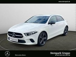 Weiß Gebraucht 2019 Mercedes A220 Night Limousine | 22.890 € (Fairer Preis)