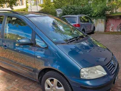 Grün Gebraucht 2003 VW Sharan Comfortline Van / Kleinbus | 2.999 € (Etwas zu teuer)