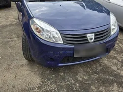 Blau Gebraucht 2009 Dacia Sandero Kleinwagen | 1.200 €