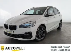 Alpinweiss iii Gebraucht 2018 BMW 220 Sport Line Van / Kleinbus | 18.760 € (Fairer Preis)