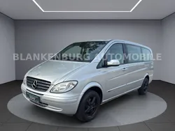 Silber Gebraucht 2006 Mercedes Viano Van / Kleinbus | 8.900 € (Fairer Preis)