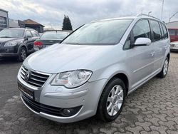 Silber Gebraucht 2007 VW Touran Highline Van / Kleinbus | 3.590 € (Fairer Preis)
