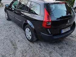 Schwarz Gebraucht 2005 Renault Mégane GrandTour Kombi | 1.420 €