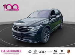 Schwarz Gebraucht 2024 VW Tiguan Allspace R-line SUV | 51.690 € (Teuer)