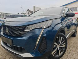 Blau Gebraucht 2022 Peugeot 5008 Allure SUV | 18.921 € (Guter Preis)