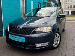 Grau Gebraucht 2017 Skoda Rapid Limousine | 10.990 € (Guter Preis)
