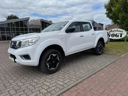 Weiß Gebraucht 2020 Nissan Navara Acenta Abholung | 26.490 € (Guter Preis)