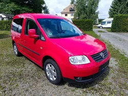Rot Gebraucht 2009 VW Caddy Life Van / Kleinbus | 7.990 € (Etwas zu teuer)